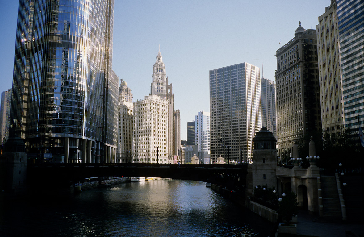Canal, Chicago by .